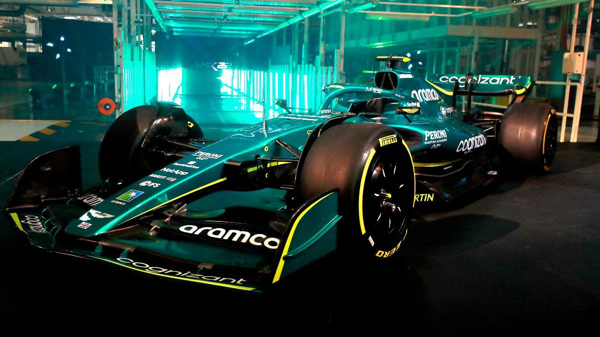 Aston Martin Menampilkan Mobil F1 AMR22 yang Serba Baru
